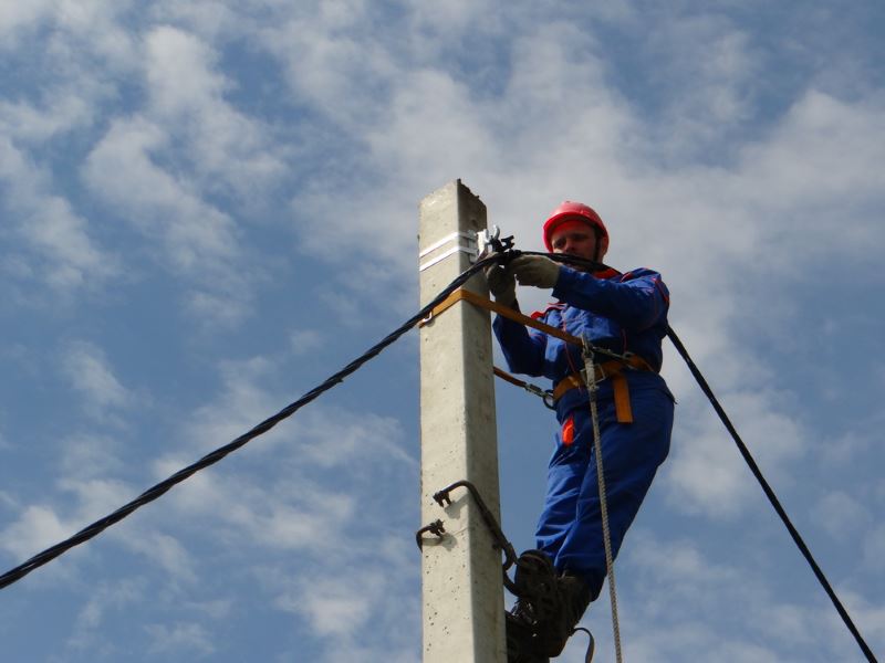 Монтаж воздушных и кабельных линий электроснабжения в Крыму и Севастополе